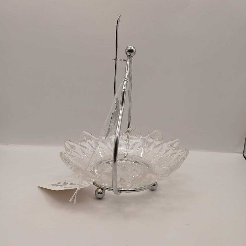 Mid century Federal Glass petal nut/mint bowl with spoon rest and spoon