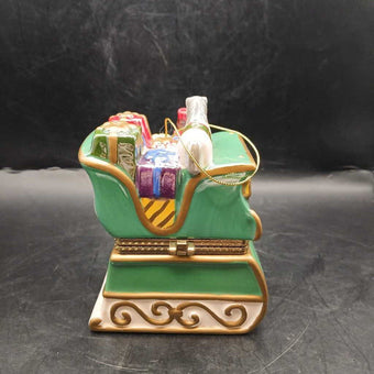 Mr. Christmas Musical Carousel Sleigh Christmas Holiday Ornament Santa Sleigh Mr Christmas China Musical Carousel