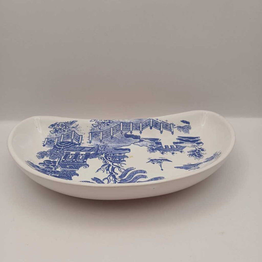 Blue willow, England service tray