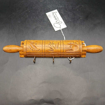 Vtg Hanging Hook Rolling Pin Woodland Creatures Springerle German Cookie Cutter