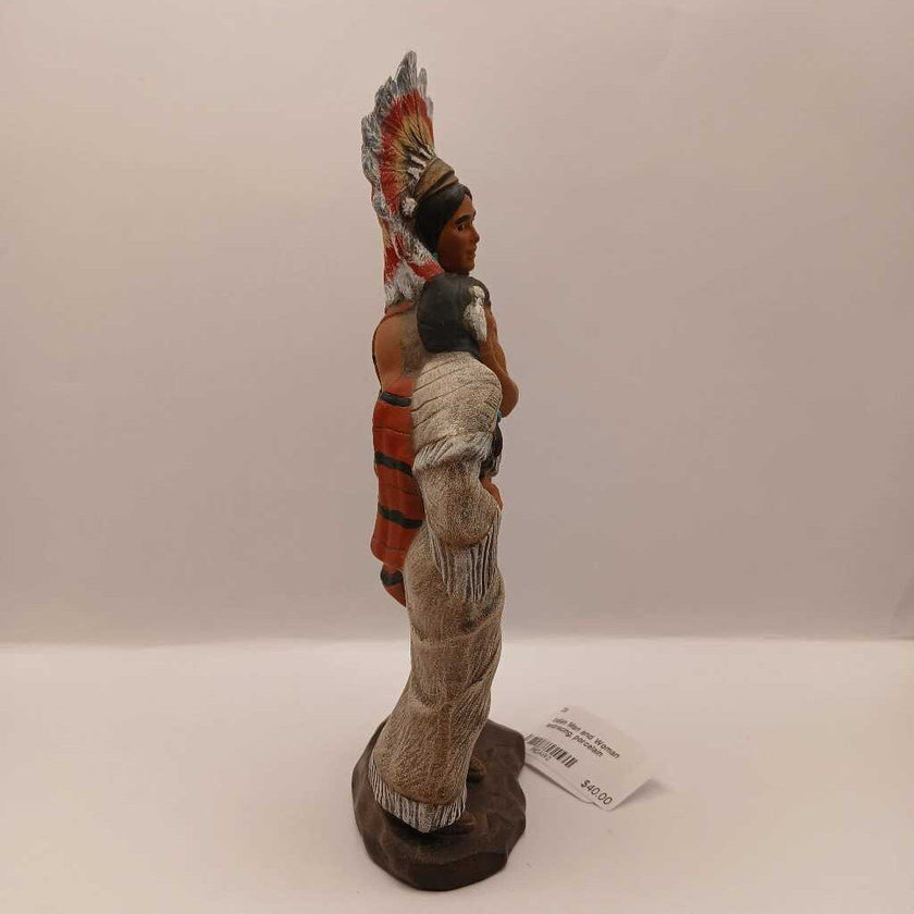 Indian Man and Woman embracing, porcelain