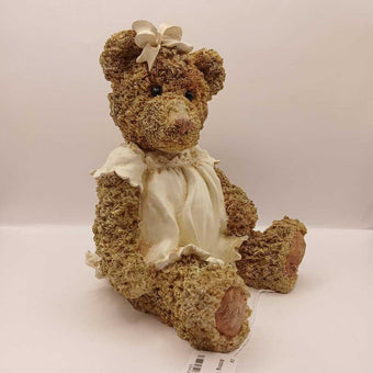 Sitting Teddy Bear Cermaic