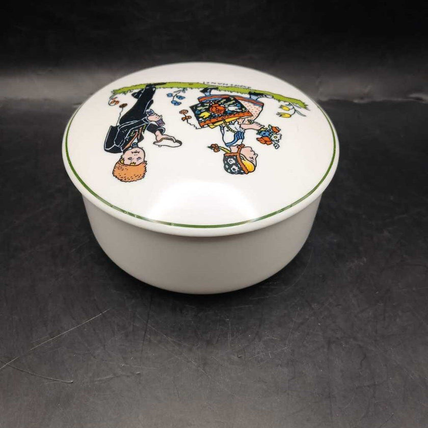 Villeroy and Boch round trinket box