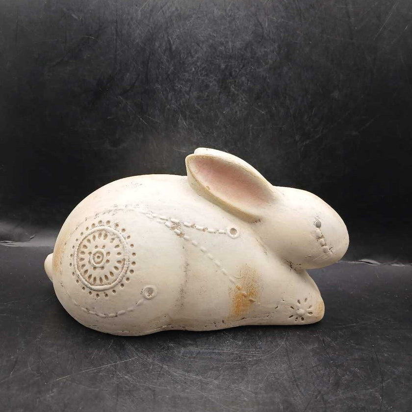 Rustic Bunny