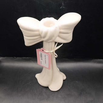 Haeger bow candlestick