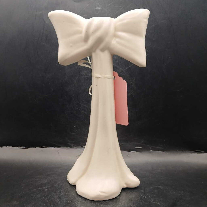 Haeger bow candlestick