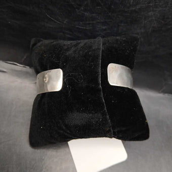 Native American Sterling Silver with 14K Storyteller Bracelet