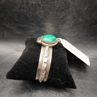 Vintage Native American Heavy Sterling Stamped Cuff with Malachite