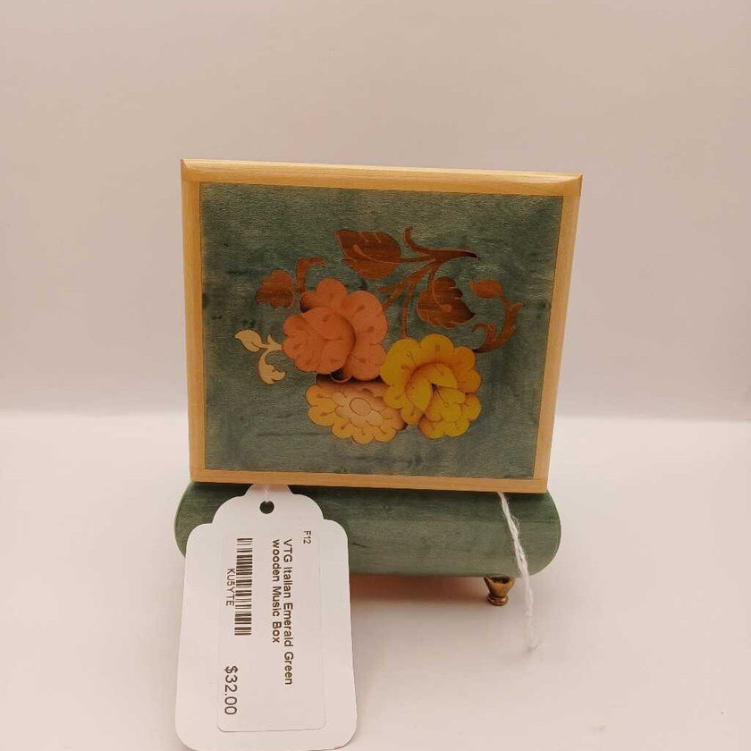 VTG Italian Emerald Green wooden Music Box