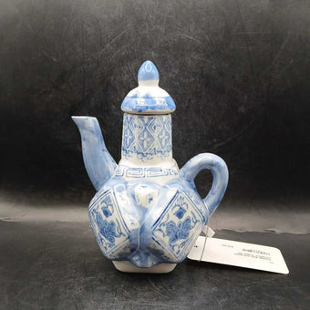 Vintage Blue and White Longneck Teapot (P)