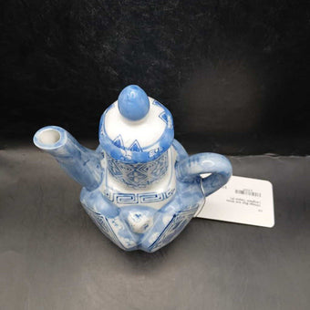 Vintage Blue and White Longneck Teapot (P)
