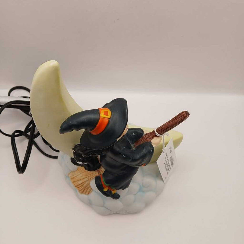 1991 Lighted Halloween Ceramic Flying Witch w/Cat Over The Moon House of Lloyd 7