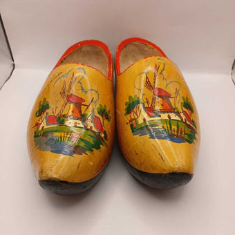Wooden clogs