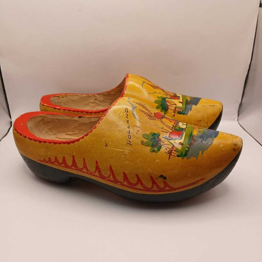 Wooden clogs