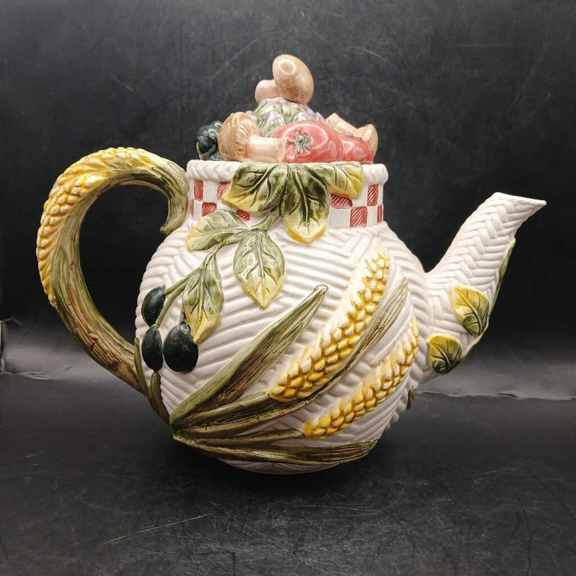 Fitz and Floyd Omnibus Teapot (DECOR)