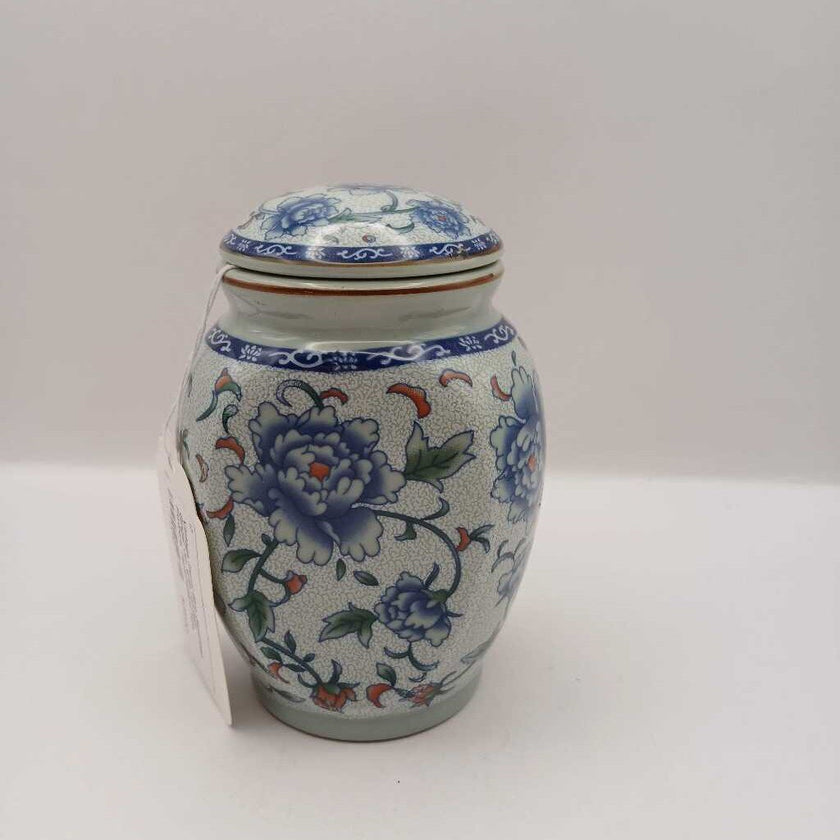 Vintage Floral Blue Japanese Ginger Jar with red Blue Flowers, replacement item, vintage item, Height 12 cm, Width 6 cm, Capacity 13 oz