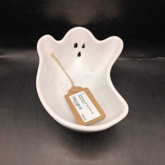 2003 ghost serving bowl by Pottery Barn