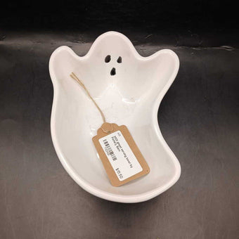2003 ghost serving bowl by Pottery Barn