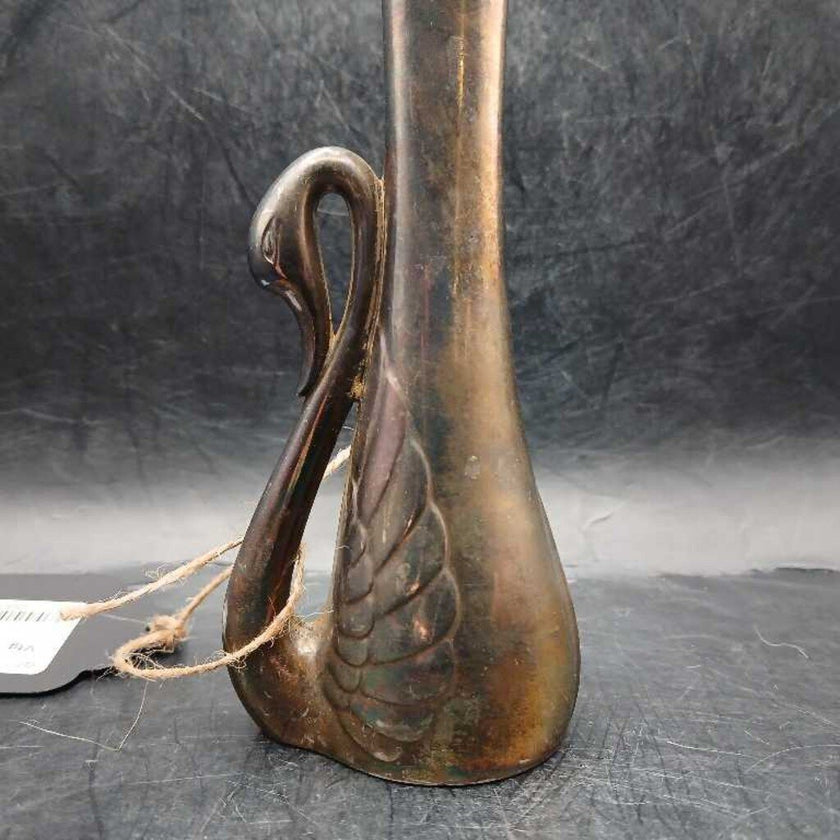 Vtg. Swan Vase