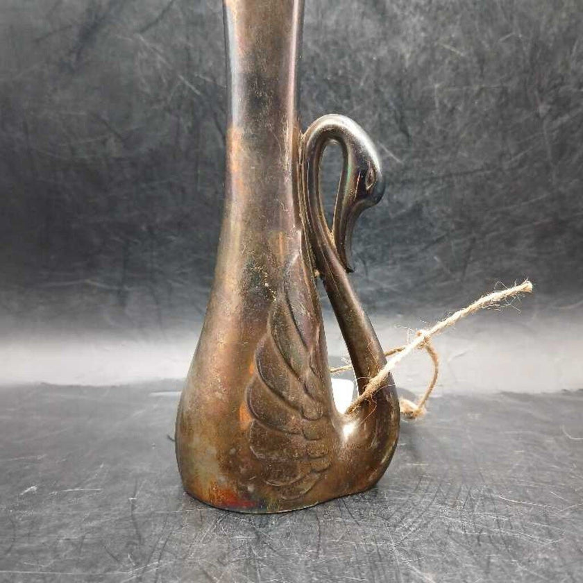 Vtg. Swan Vase