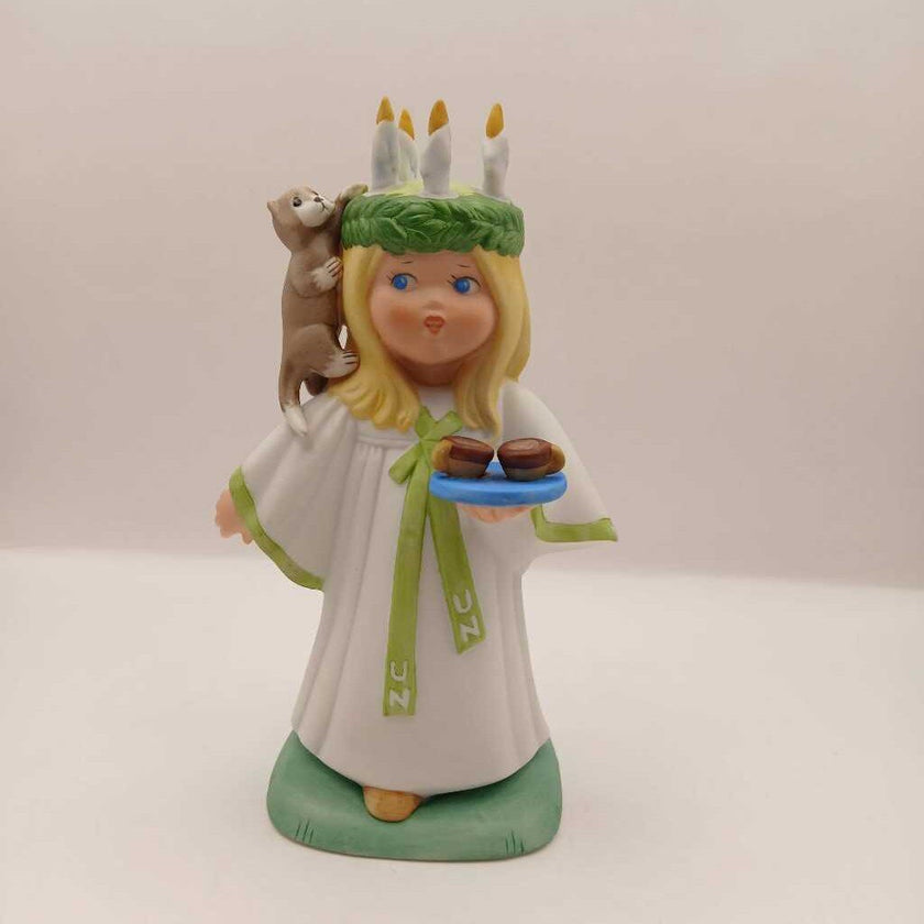 vintage 1982 Sweden (UN collection) 1 broken candle (P)