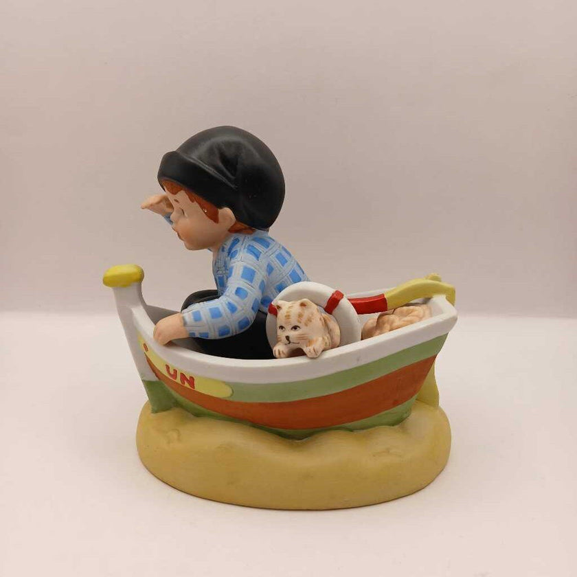 vintage 1980 Portugal (UN Children collection ) (P)