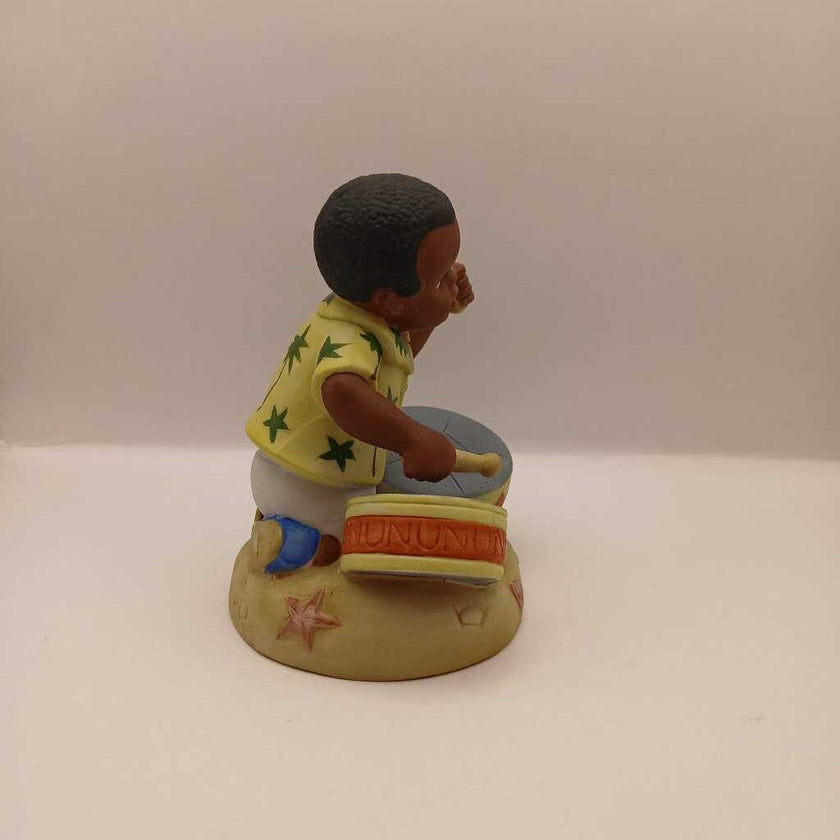 vintage 1979 Nigeria & Trinidad (UN childen collection) (P)