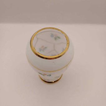 Vntg- old hand-painted flower pattern gilded frosted glass-vase (P)