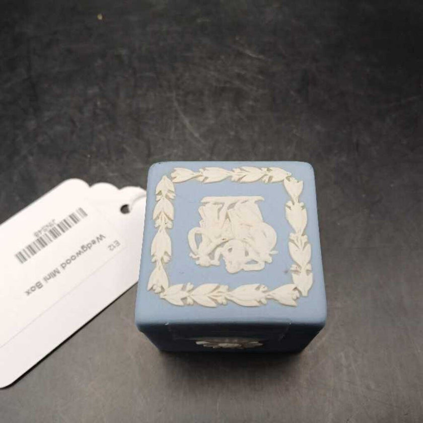 Wedgwood Mini Box