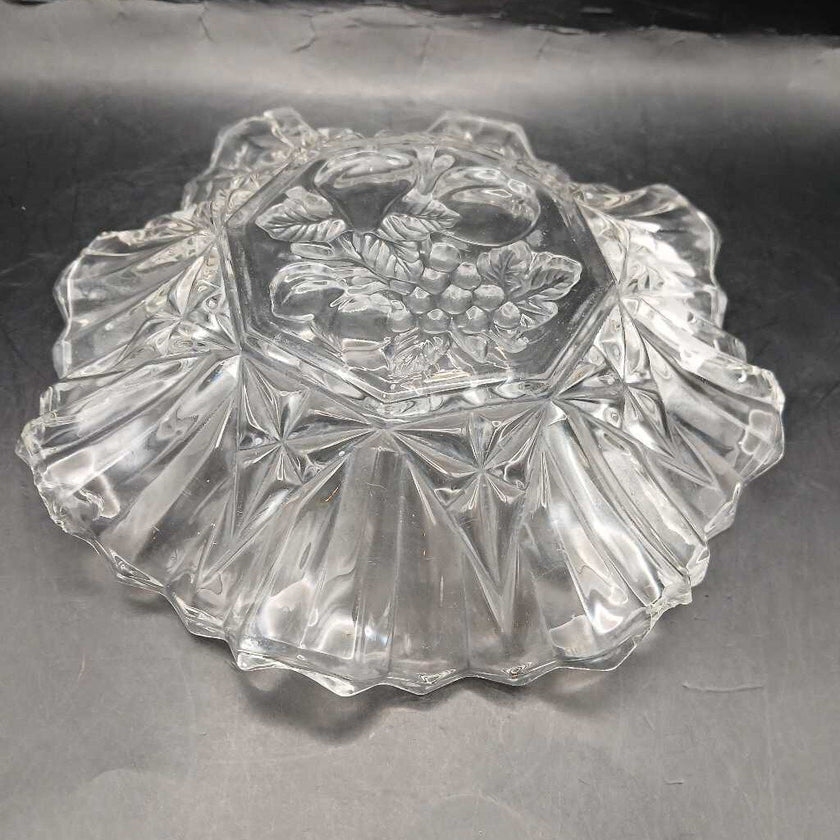 Vintage Federal Glass Company Crimped Edge Fluted Bowl 9
