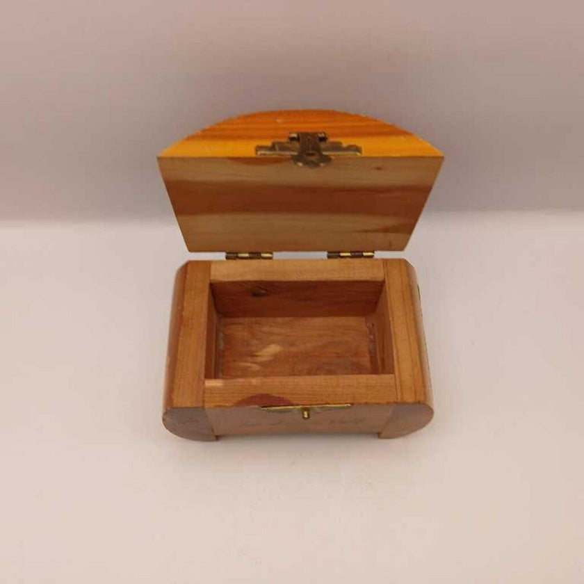 Vintage wood dome jewelry chest (P)