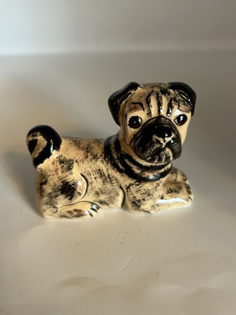 Vtg pug salt and pepper shaker