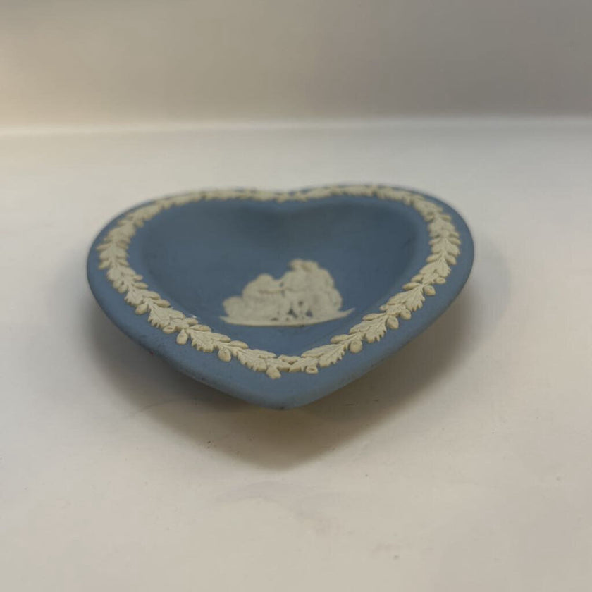 Wedgwood heart trinket dish