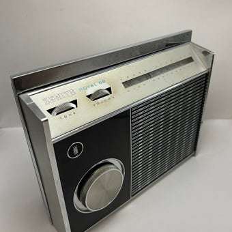 Zenith transistor radio