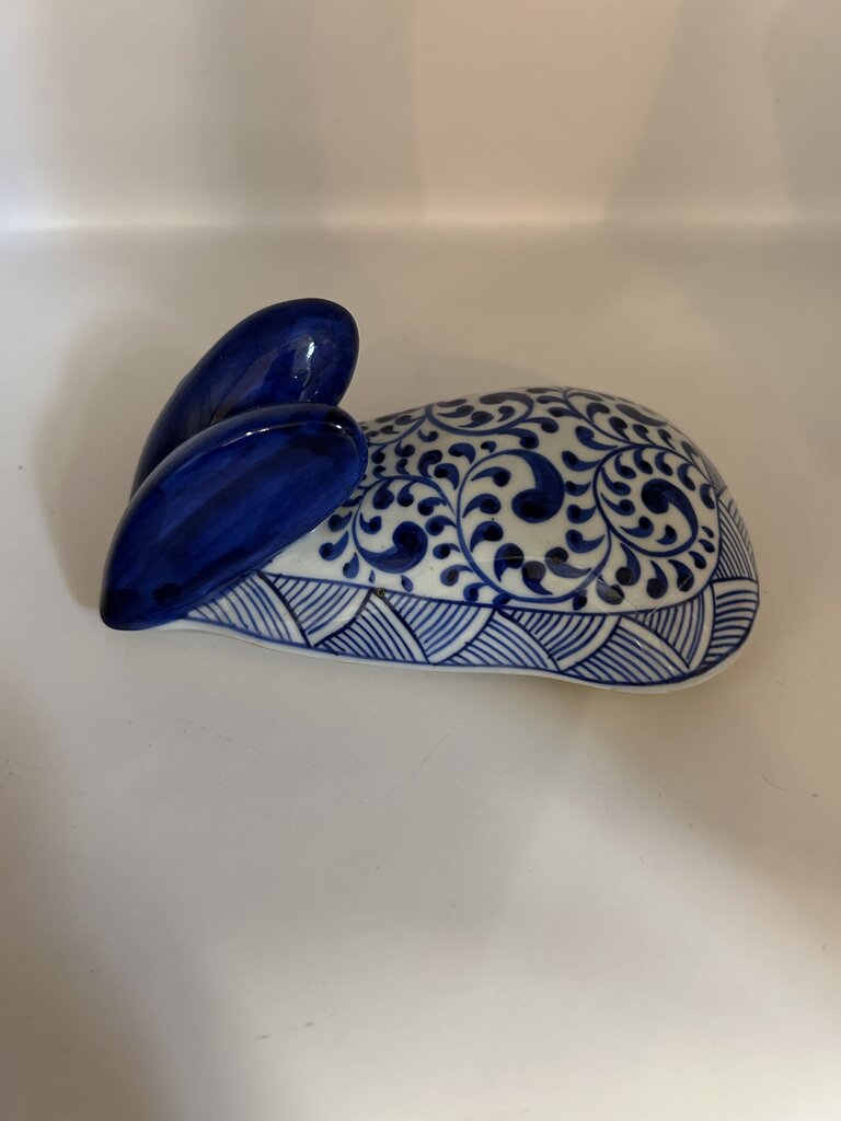 Blue and white bunny dish with lid