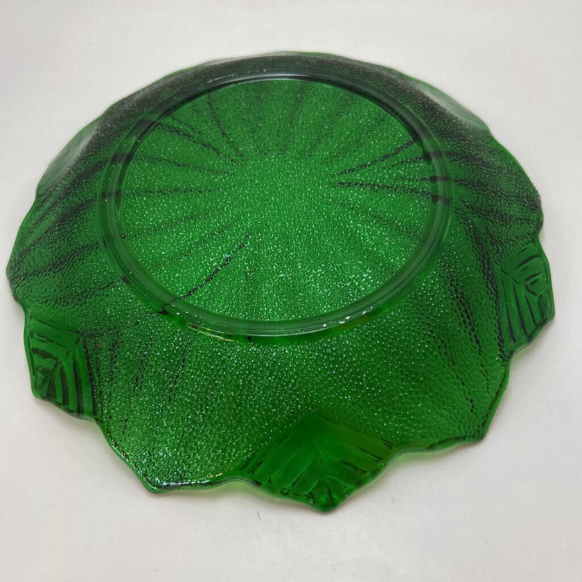 Anchor Hocking Forest Green Lotus Leaf Dish