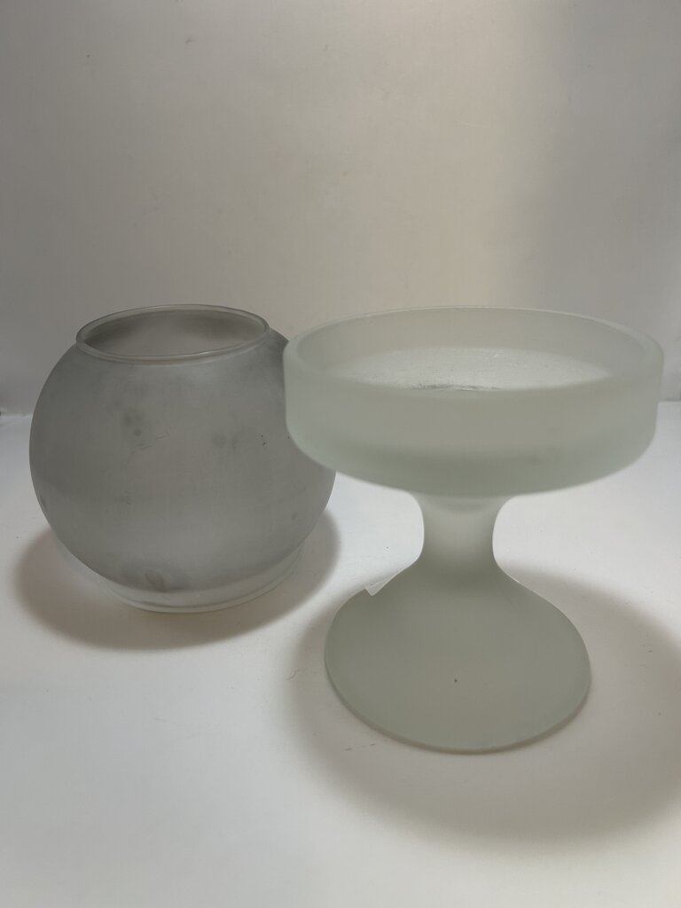 L.E. Smith 1960's Frosted Glass Fairy Lamp *Rare Find