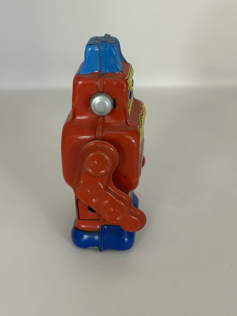 Vintage Tin Windup Robot w/Key