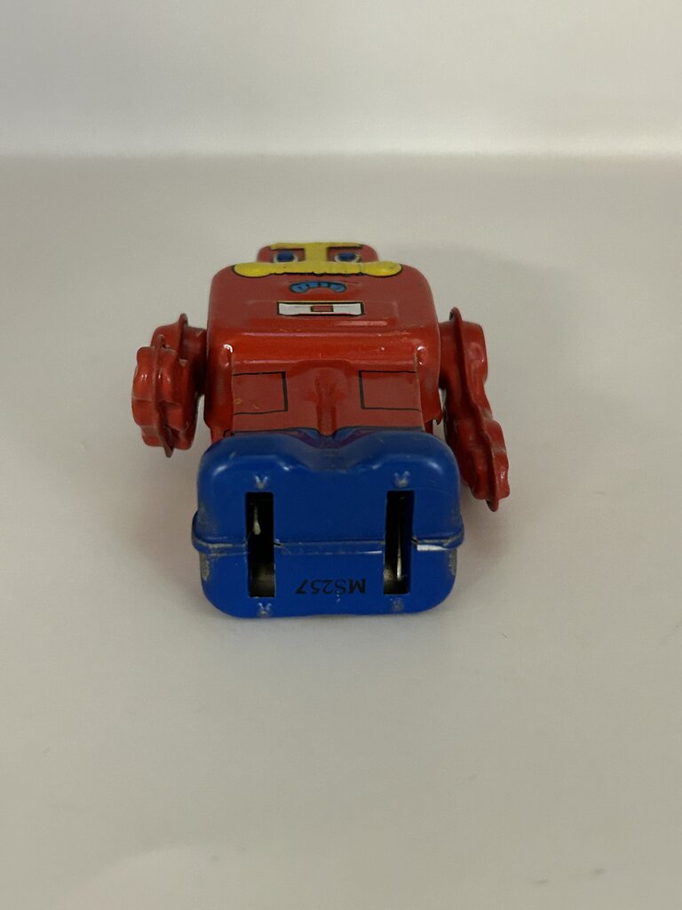 Vintage Tin Windup Robot w/Key
