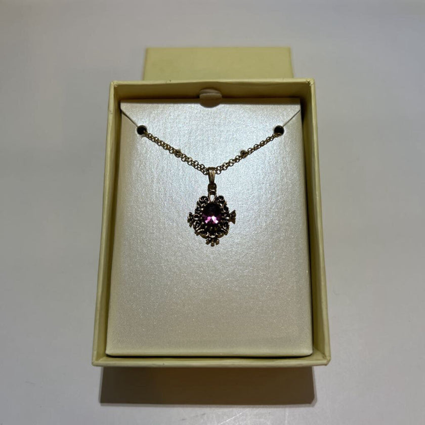 Vintage Violet Purple Sapphire With Gold Ornate Setting & Necklace