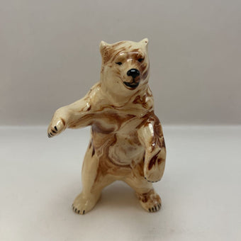 Alaskan Clay Baked Bear