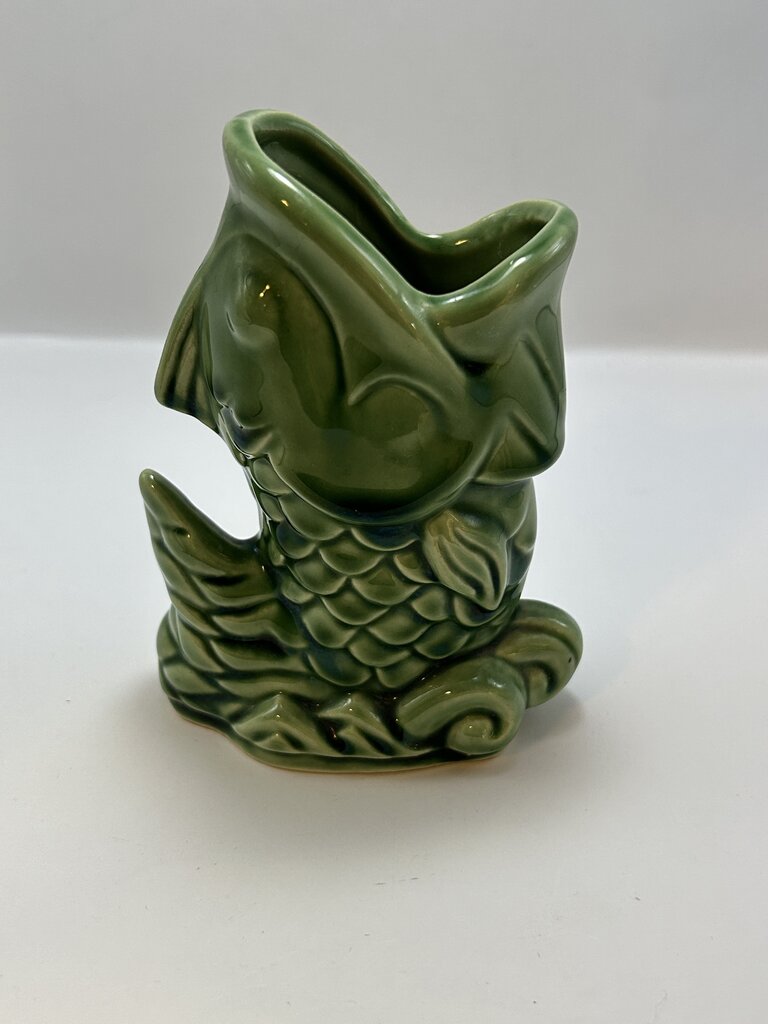 VTG 1940s-50s SHAWNEE POTTERY Green Ceramic Fish Vase