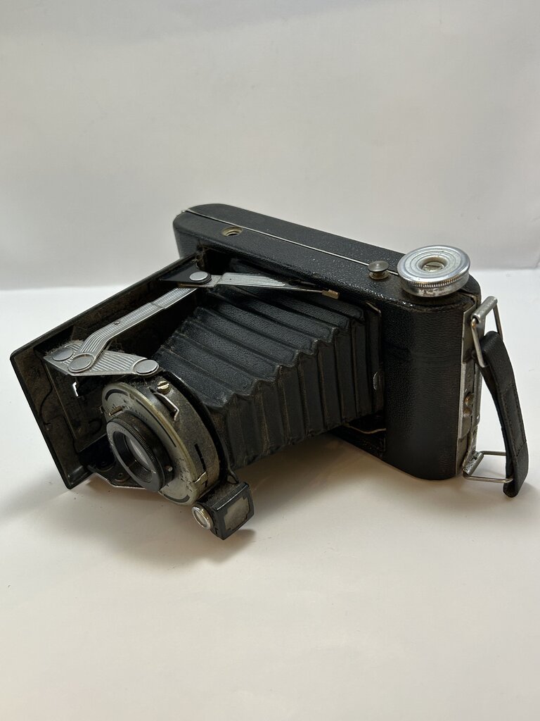 1940s Kodak Junior 620 Camera