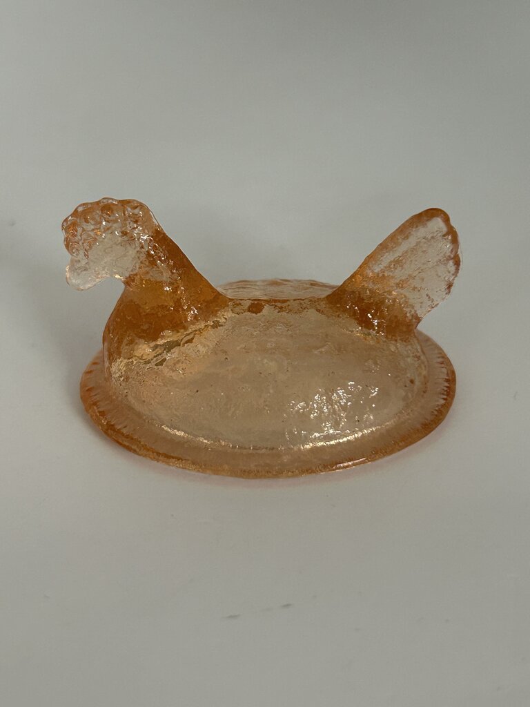 Peach glass mini hen-on-nest salt cellar