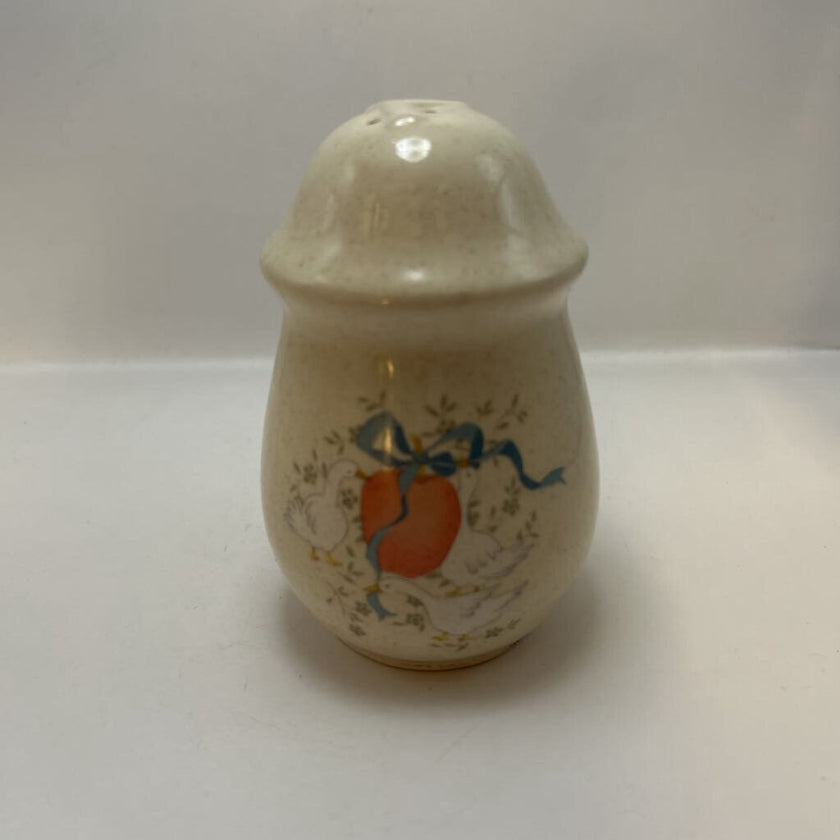International China Marmalade salt and pepper shakers