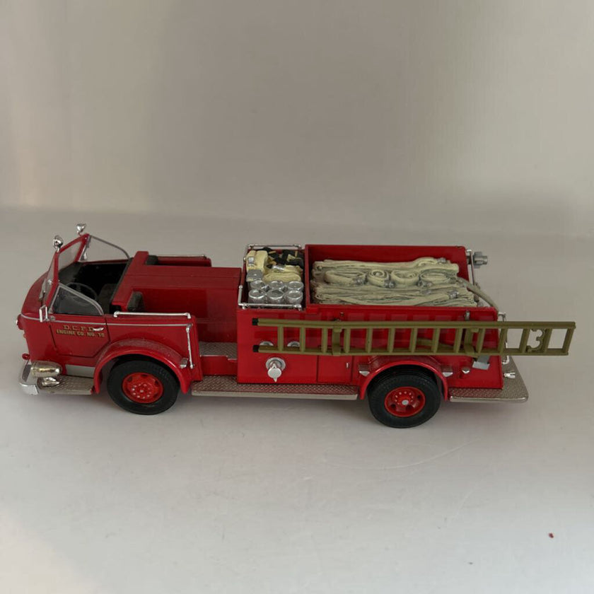 Metal Vintage Fire Engine