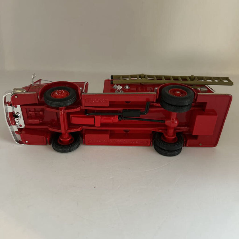 Metal Vintage Fire Engine