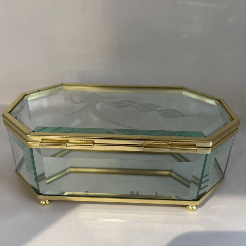 Sm. Glass trinket box
