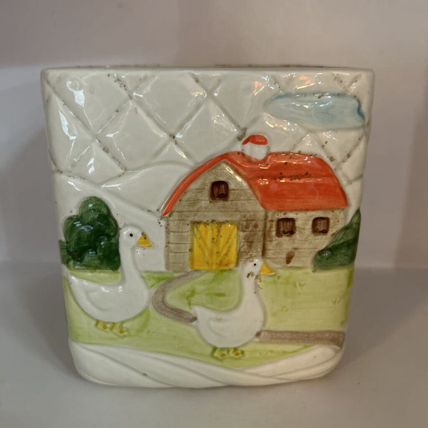 VTG Ceramic Duck & Barn Planter