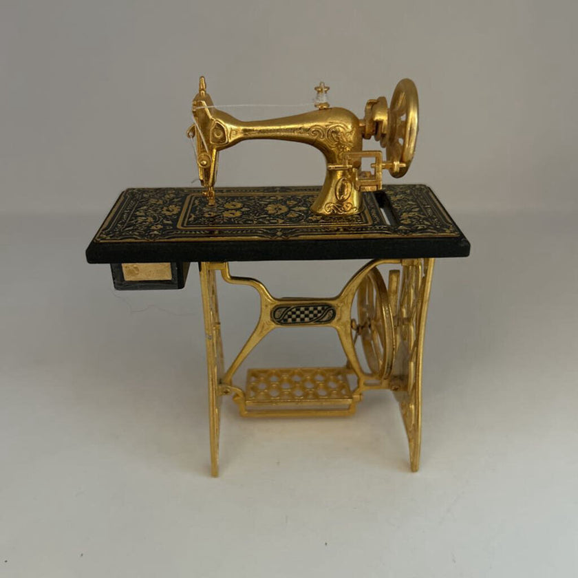 1970s *RARE* CREDAN Mini Sewing Machine-24K Gold Plated Made in Spain